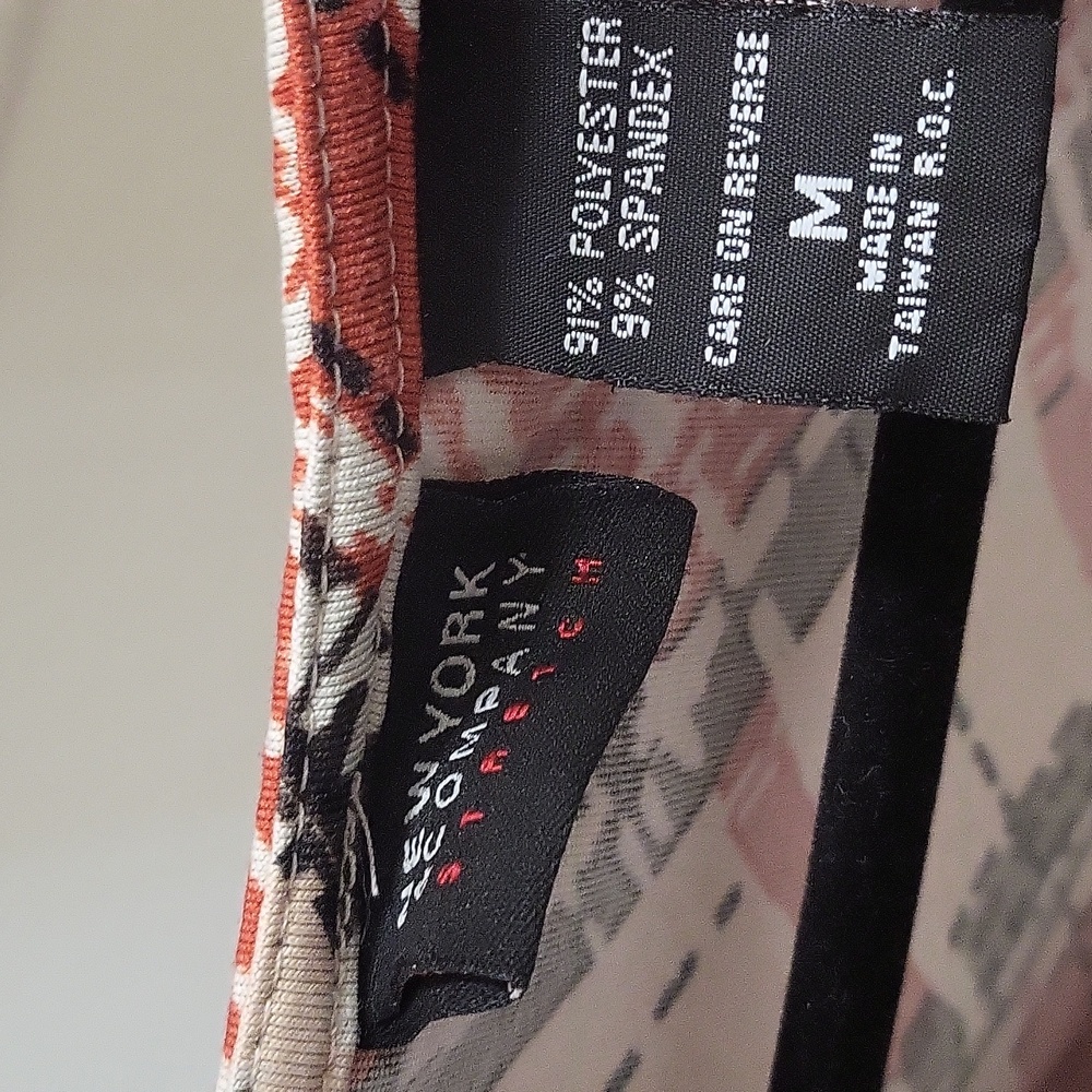 Stretch pattern work top - Picture 2 of 3